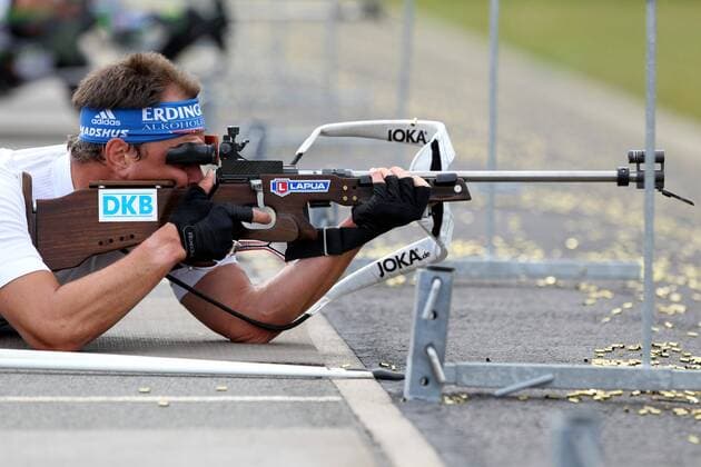 Deutsche Meisterschaft Biathlon Oberhof Oberhof , 210912 , DKB-Ski-Arena Oberhof, Deutsche Meisterschaft im Biathlon, Einzel Herren im Bild: Michael Greis - Liegendschiessen