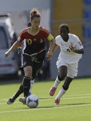 Fifa U 17 Women World Cup 2012 -- Germany - Ghana -- in Baku - 10 Sara DÄBRITZ und Rasheda ABDUL RAHMAN