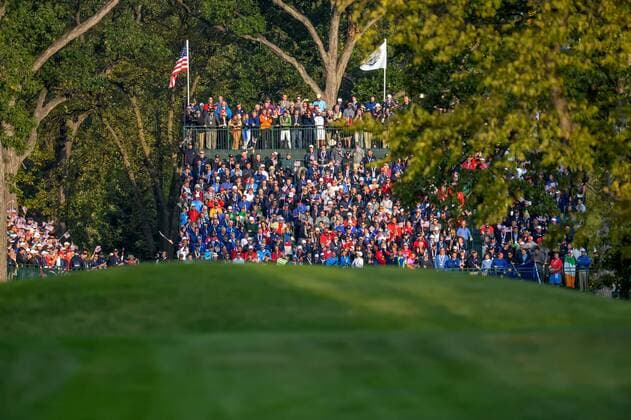 28 September, 2012: Ryder Cup fans watch from the stands on hole 17 in day one of Ryder Cup action during the morning Foursomes, at Medinah Country Club, in Medinah, IL. GOLF: SEP 28 PGA Golf Herren - Ryder Cup Icon205016 EDITORIAL USE ONLY