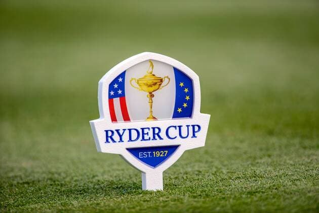 28 September, 2012: A Ryder Cup sign in day one of Ryder Cup action during the morning Foursomes, at Medinah Country Club, in Medinah, IL. GOLF: SEP 28 PGA Golf Herren - Ryder Cup Icon204924 EDITORIAL USE ONLY