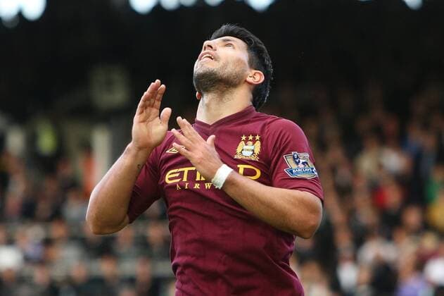 Football - Premier League - Fulham FC vs Manchester City Manchester City s Sergio Aguero upset with missing a goal at Craven Cottage, London, England 