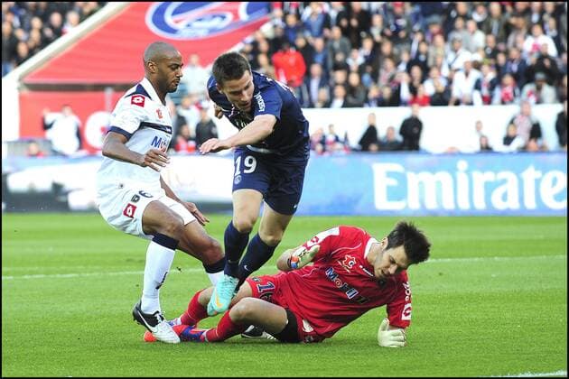 But de Kevin Gameiro apres son but (psg) FOOTBALL : PSG Paris St. Germain vs FC Sochaux - L1 - 29 09 2012 JBAutissier 