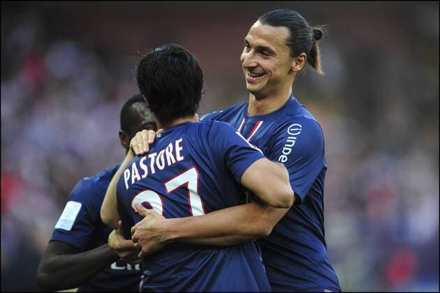joie de Kevin Gameiro apres son but (psg) - Zlatan Ibrahimovic FOOTBALL : PSG Paris St. Germain vs FC Sochaux - L1 - 29 09 2012 JBAutissier 