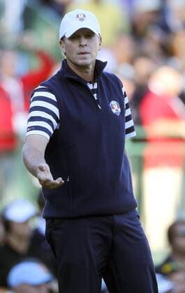 Team USA s Steve Stricker reacts to missing a birdie putt on the 18th green which would have tied his match at the 39th Ryder Cup at Medinah Country Club on September 29, 2012 in Medinah, Illinois. Europe came from behind to win the Cup 14 1 2 to 13 1 2.  MED2012093004