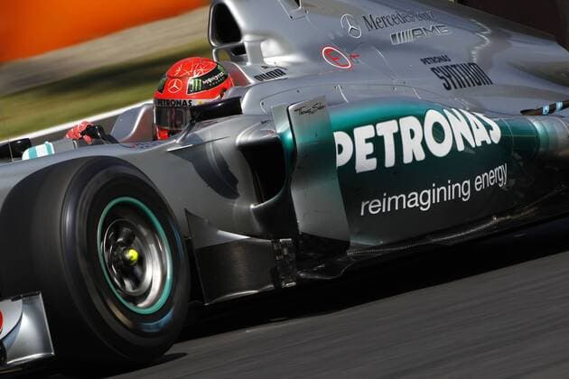 Motorsports: FIA Formula One World Championship 2012, Grand Prix of Japan, 7 Michael Schumacher (GER, Mercedes AMG Petronas F1 Team), xHOCHxZWEIx