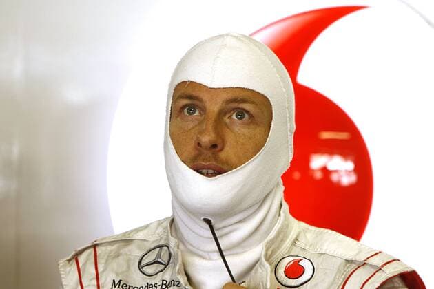Motorsports: FIA Formula One World Championship 2012, Grand Prix of Japan, 3 Jenson Button (GBR, Vodafone McLaren Mercedes), xHOCHxZWEIx