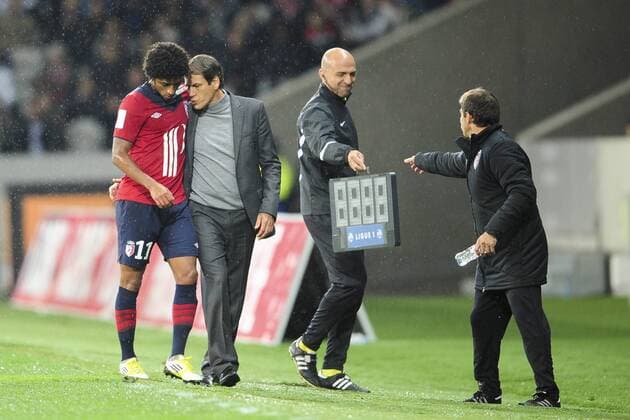 Ryan Mendes et Rudi Garcia (Lille) entraineur FOOTBALL : Lille Losc vs Ajaccio - L1 - 06 10 2012 JBAutissier Panoramic 