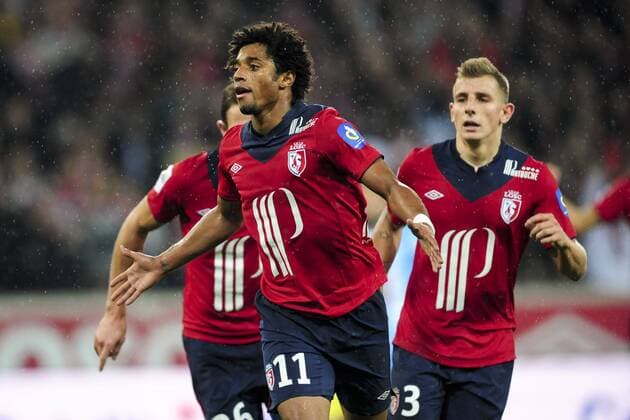 joie de Ryan Mendes (Lille) apres son but FOOTBALL : Lille Losc vs Ajaccio - L1 - 06 10 2012 JBAutissier Panoramic 