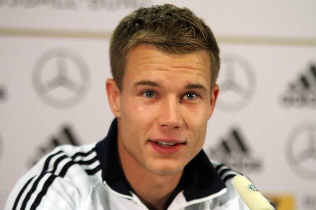 10.10.2012, DFB-PK, zur Vorbereitung für die WM-Qualifikationsspiele gegen Irland und Schweden, Portrait Nationalspieler Holger Badstuber (Deutsche Nationalmannschaft)