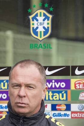 WROCLAW - 10.10.2012 - Training Brasilien - Coach MANO MENEZES -- Newspix.pl  BOR_20121010_3422