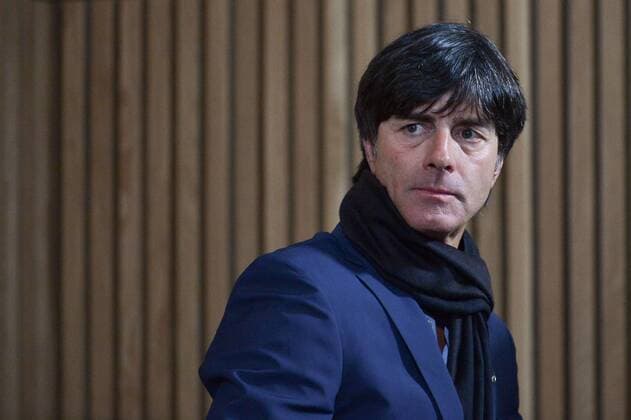 Fußball Länderspiel Republik Irland - Deutschland Pressekonferenz am 11.10.2012 im Aviva Stadion in Dublin Der Trainer der Deutschen Nationalmannschaft Joachim Löw bei der PK am 11.10.2012 im Aviva-Stadion in Dublin.