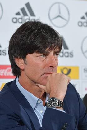 Fußball Länderspiel Republik Irland - Deutschland Pressekonferenz am 11.10.2012 im Aviva Stadion in Dublin Der Trainer der Deutschen Nationalmannschaft Joachim Löw bei der PK am 11.10.2012 im Aviva-Stadion in Dublin.