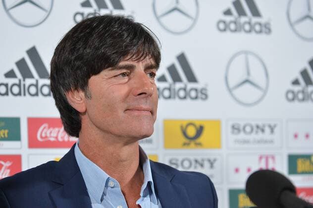 Fußball Länderspiel Republik Irland - Deutschland Pressekonferenz am 11.10.2012 im Aviva Stadion in Dublin Der Trainer der Deutschen Nationalmannschaft Joachim Löw bei der PK am 11.10.2012 im Aviva-Stadion in Dublin.