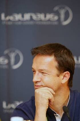 Fredi Bobic der neue Laureus-Botschafter bei der PK Deutschland - Italien, die ultimative Revanche, ran Jahrhundertspiel Deutschland - Italien, Fussballbenefizspiel: Laureus, Ein Herz fuer Kinder, Frankfurt 14.10.2012