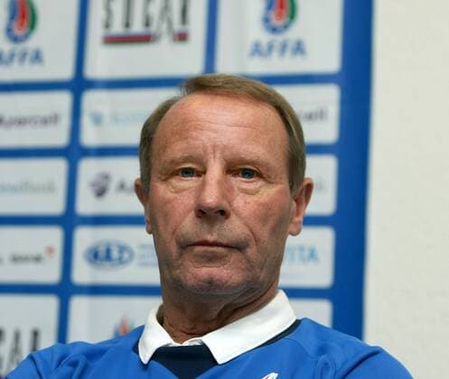 Russia. Moscow. National coach Hans-Hubert Berti Vogts (AZE). 
