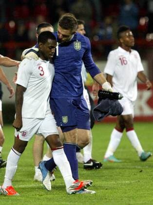 16.10.2012 Krusevac(Serbia) Serbia-England UEFA Under 21 Euro qualify play off men s football Danny Rose(L) and Jack Butland (r) England 