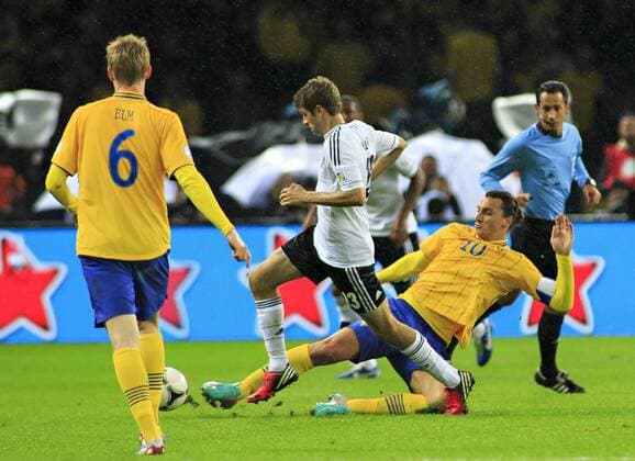 Thomas Müller (GER) Zlatan Ibrahimovic (SWE) 16.10.2012, Berlin, Deutschland vs. Schweden,