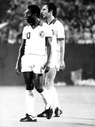 Pele und Franz Beckenbauer (beide Cosmos New York)