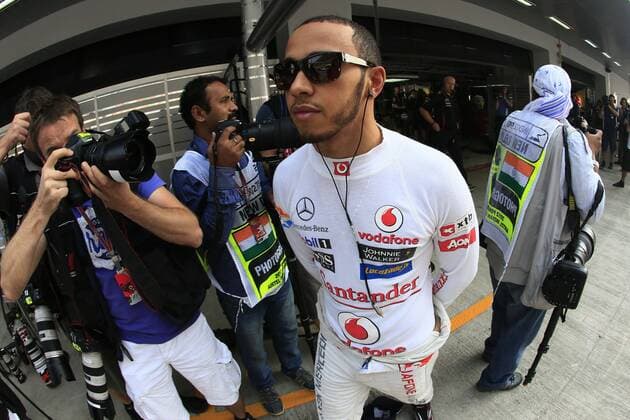 Motorsports: FIA Formula One World Championship 2012, Grand Prix of India, 4 Lewis Hamilton (GBR, Vodafone McLaren Mercedes), xHOCHxZWEIx