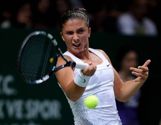 Sara Errani of Italy during their tennis match on the fourth day of the WTA Tennis Damen championship in Istanbul, Turkey, Oct. 26, 2012. TURKEY-ISTANBUL-WTA CHAMPIONSHIPS 