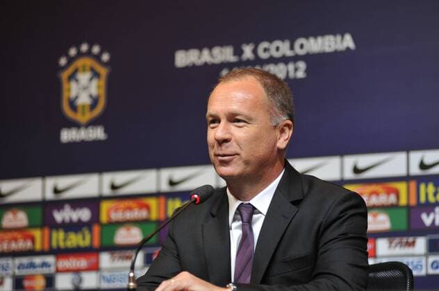 Pressekonferenz Mano Menezes - Nationaltrainer Brasilien x(802)xBiaxAlvesx xFotoarenax  (12609) ConvocaÃßÃ£o da seleÃßÃ£