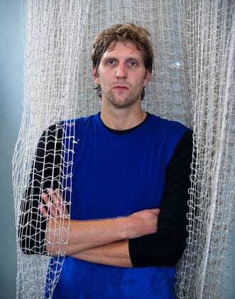 ! Mindesthonorar: EUR 80,00 zuzügl. Mwst. ! Basketball Würzburg 13.09.2012 NBA Dallas Mavericks Dirk Nowitzki (GER) vor der NBA-Saison 2012 2013 in einer Sporthalle in Würzburg-Randersacker