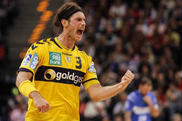 Deutschland, Hamburg, O 2 World, Handball, 1. DKB Bundesliga der Männer, Saison 2012 2013, HSV Handball - Rhein Neckar Löwen, Uwe Gensheimer(Löwen) jubelt