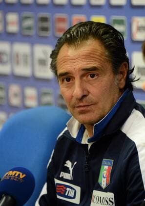 Cesare PRANDELLI (ita) FOOTBALL : conference de presse et entrainement France vs Italie - 13 11 2012 AnthonyBIBARD FEP Panoramic 