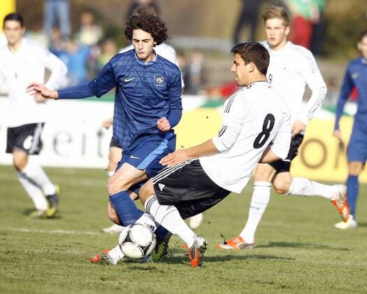 Deutschland - Frankreich, Länderspiel U19 Adrien RABIOT, FRA U19 Team - Rani KHEDIRA, U19 Nationalmannschaft, GER, Aktion quer, Fußball, Länderspiel DFB U19, Saison 2012 2013