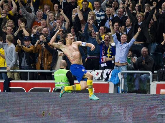 14.11.2012, Friends Arena, Solna, SWE, Testspiel, Schweden vs England, im Bild, Sweden 10 Zlatan Ibrahimovic jubelt über sein spektakuläres Fallrückziehertor zum 4:2