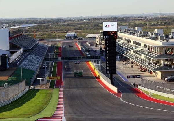formula 1 GP, USA in Austin Circuit of The Americas, 15.11.2012, Impressionen, Rennstrecke, Zielgerade, Photo:mspb Jackie Weiss formula 1 GP, USA, Rennstrecke,