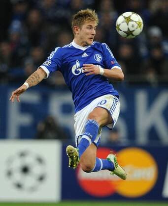 21-11-2012, Fussball, Saison 2012-2013, UEFA Champions League, Gruppenphase, FC Schalke 04 - Olympiakos Piräus 1-0, Lewis Holtby (Schalke 04)
