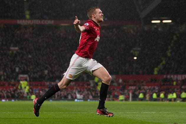 Football - 2012 2013 Premier League - Manchester United vs. (QPR) Queens Park Rangers (QPR) Darren Fletcher of Manchester United celebrates scoring his sides second goal at Old Trafford 