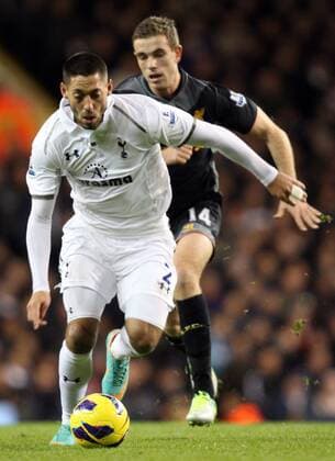 28.11.2012. North London, England. Clint Dempsey of Tottenham Hotspur and Jordan Henderson of Liverpool in action during the Premier League match between Tottenham Hotspur and Liverpool from White Hart Lane, London xKieranxGalvinx  ActionPlus11351933