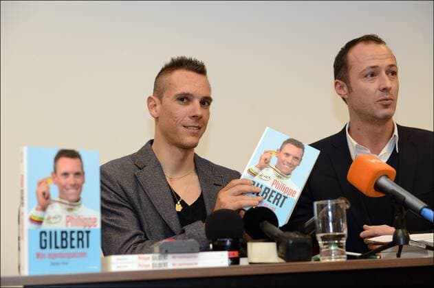 Philippe Gilbert präsentiert in Brüssel seine Biografie CYCLISME : Philippe Gilbert presente son livre Ma saison arc en ciel - Bruxelles - 04 12 2012 Photonews Panoramic 