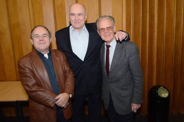 85. Geburtstag von Heinz Florian Oertel Ð die Stimme des Sports, Starreporter, Moderator, Kolumnist, Buchautor. Heinz Florian Oertel im Gespräch im Club Münzenbergsaal Franz-Mehring-Platz 1, Berlin Wolfgang Behrendt (DDR Boxer und Fotojournalist), Florian Oertel , Täve Schur