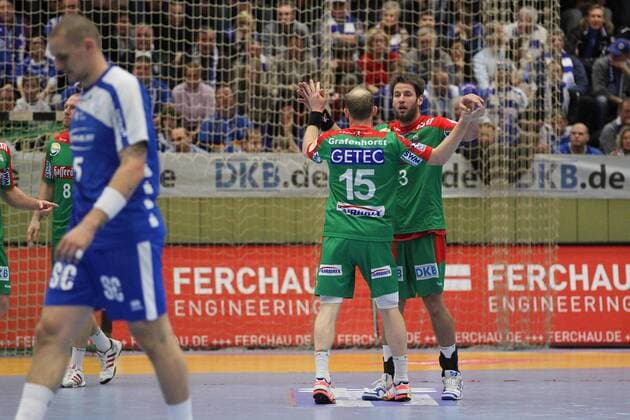 Bennet WIEGERT (SC Magdeburg) (re.) mit Yves GRAFENHORST (SC Magdeburg) Jubel