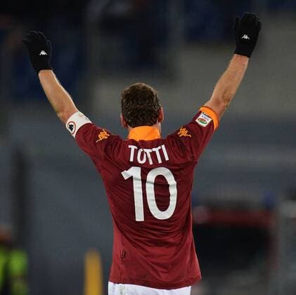Francesco Totti 3-1 Roma.Goal celebration.- Rom, 08.12.2012 - Serie A 2012 2013 - AS Rom vs ACF Fiorentina (AC Florenz) - andreaxstaccioli