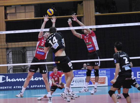 Champions League, voleyball, Jihostroj Ceske Budejovice - Berlin Recycling Volleys, December 12, 2012, Ceske Budejovice, Czech Republic. Tomas Kmet (centre) of Berlin, Radek Mach (left) and Guevara Rojas (right) of Jihostroj. (CTKxPhoto JanxHonza) CTKPhotoF201212120527101 