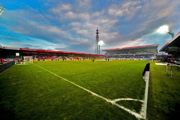 FUSSBALL - BL, WIEN,AUSTRIA,16.DEZ.12 - FUSSBALL - tipp3 Bundesliga powered by T-Mobile, FK Austria Wien. Bild zeigt eine Uebersicht der Generali Arena. 