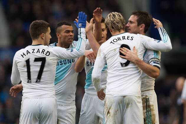 Football - 2012 2013 Premier League - Everton vs. Chelsea Frank Lampard of Chelsea celebrates his opening goal with team mates at Goodison Park 