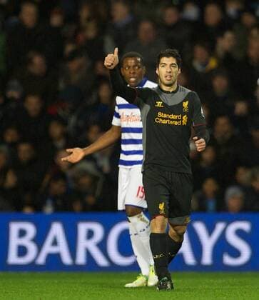 PROPAGANDA20121230 Football - soccer: Barclays Premier League, Queens Park Rangers (QPR) FC - Liverpool FC, Liverpool s xLuis Alberto Suarez Diaz celebrates scoring the second goal against Queens Park Rangers (QPR) during the Premiership match at Loftus Road. (Hinweis: Verwendung nur in Deutschland, Österreich oder Schweiz - only Germany, Austria and Switzerland) xHOCHxZWEIx xPropagandax 