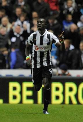 Newcastle United s Papiss Cisse celebrates scoring their first goal - Barclays Premier League - Newcastle United vs Everton - St. James Park - Newcastle - 02 01 13 - Picture Richard Lee Sportimage EDITORIAL USE ONLY. No use with unauthorised audio, video, data, fixture lists, club league logos or live services. Online in-match use limited to 120 images, no video emulation. No use in betting, games or single club league player publications.