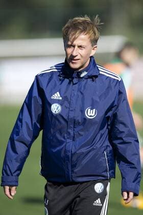 assistant coach Andries Jonker of VfL Wolfsburg during the training camp in Belek on January 8, 2013 in Belek, Turkey Training camp VfL Wolfsburg Belek 2012 2013 xVIxMAURICExVANxSTEENxIVx 1325294