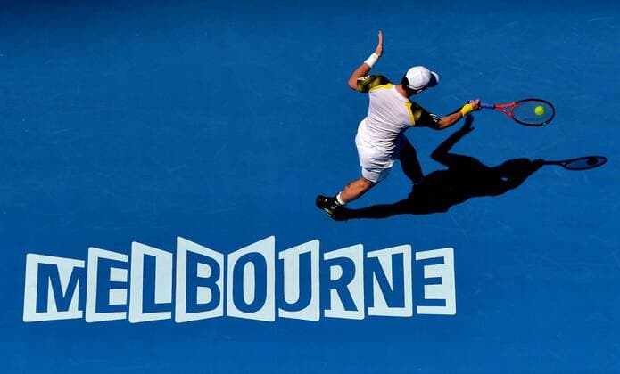 (130115) -- MELBOURNE, Jan. 15, 2013 (Xinhua) -- Andy Murray of Great Britain hits a return during his first round men s singles match the second day of 2013 Australian Open tennis tournament in Melbourne, Australia, Jan. 15, 2013. Andy Murray won 3-0 to enter the next round. (Xinhua Chen Xiaowei) AUSTRALIA-MELBOURNE-TENNIS-MEN S SINGLES 