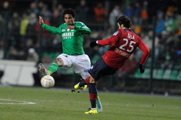 Brandao (saint etienne) vs Marko Basa (lille) FOOTBALL : Saint Etienne vs Lille - demi finale Coupe de la Ligue - 15 01 2013 FredericChambert Panoramic 