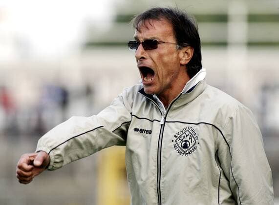 14.10.2006 Fussball, Oberliga Hessen, Viktoria Aschaffenburg - FSV Frankfurt Nenad Salov (Trainer A burg)
