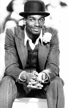 Bob Beamon (USA)