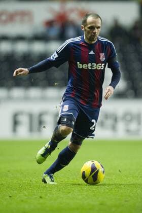 Football - 2012 2013 Premier League - Swansea City vs. Stoke City mathew etherington attacks for stoke 