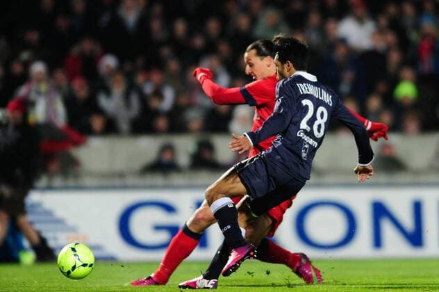 But et joie du PSG goal de Zlatan IBRAHIMOVIC FOOTBALL : Girondins Bordeaux vs Paris St. Germain PSG - Match de Ligue1 - 20 01 2013 ThierryBreton Panoramic 